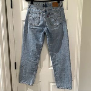 Women’s Levi’s Dad Jean size 28